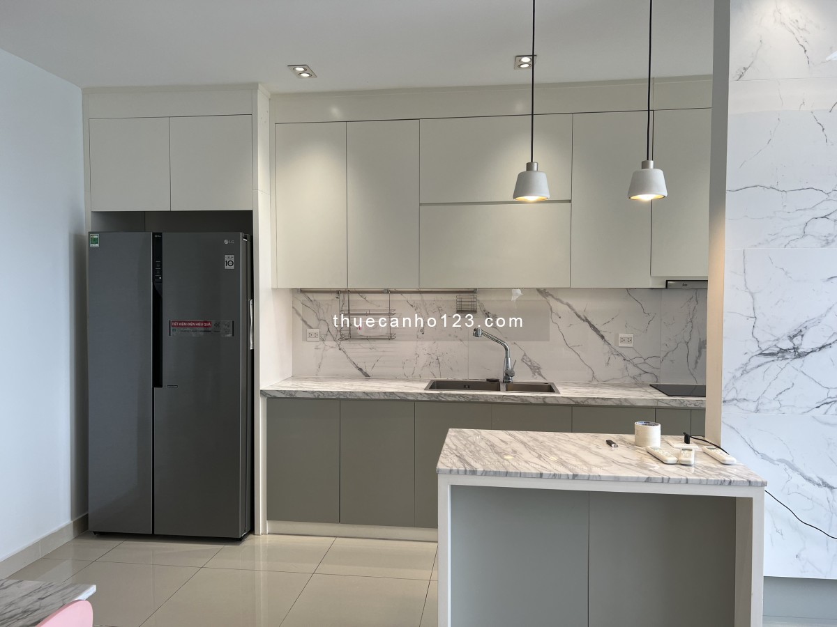 The Sun Avenue - 3PN- 105m2 - tầng cao - trọn bộ 19 triệu bao