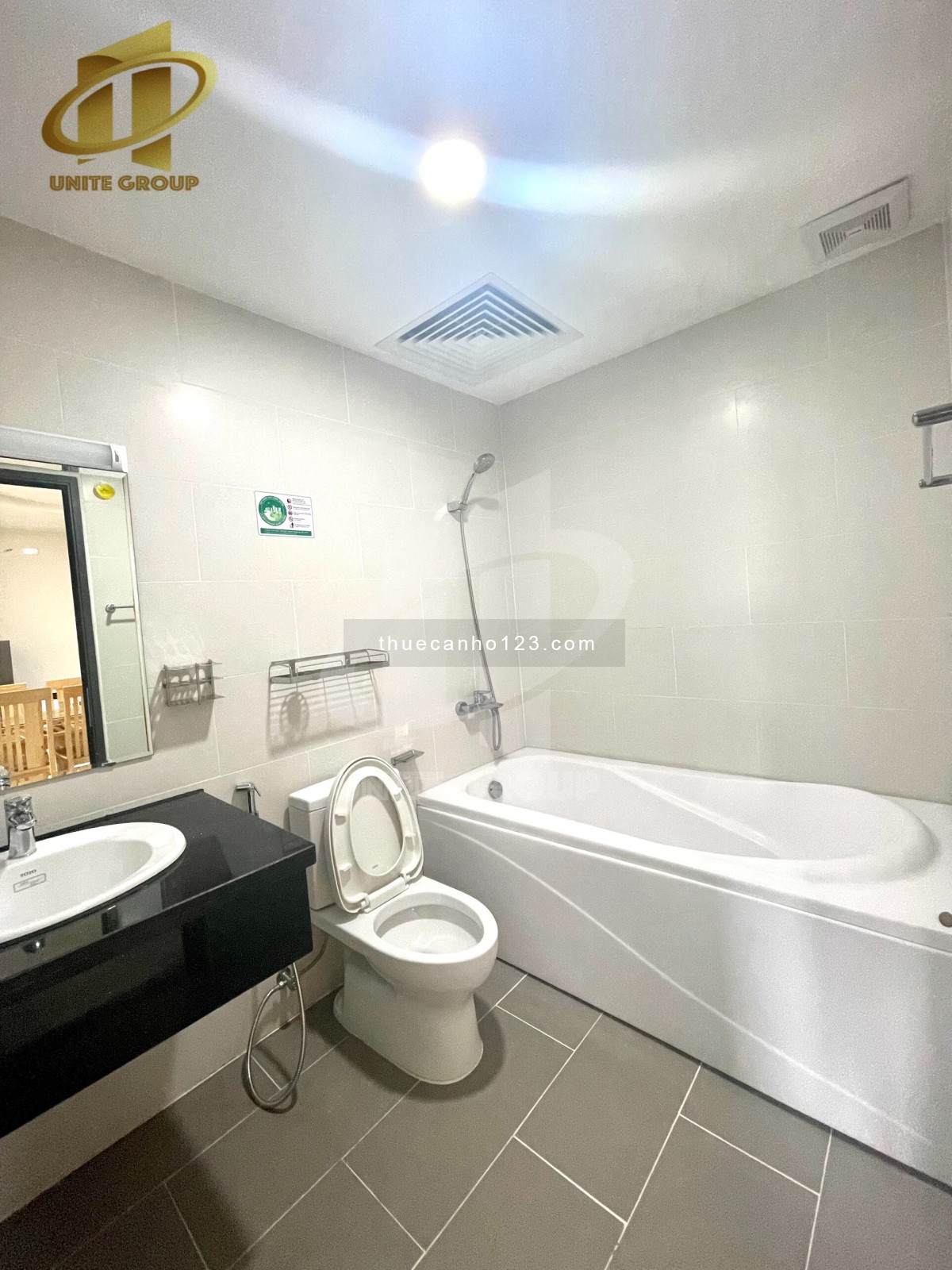 Căn hộ studio, 40m2, máy giặt, cửa sổ, full nội thất, Gần RMIT, TĐT Him Lam, Quận 7