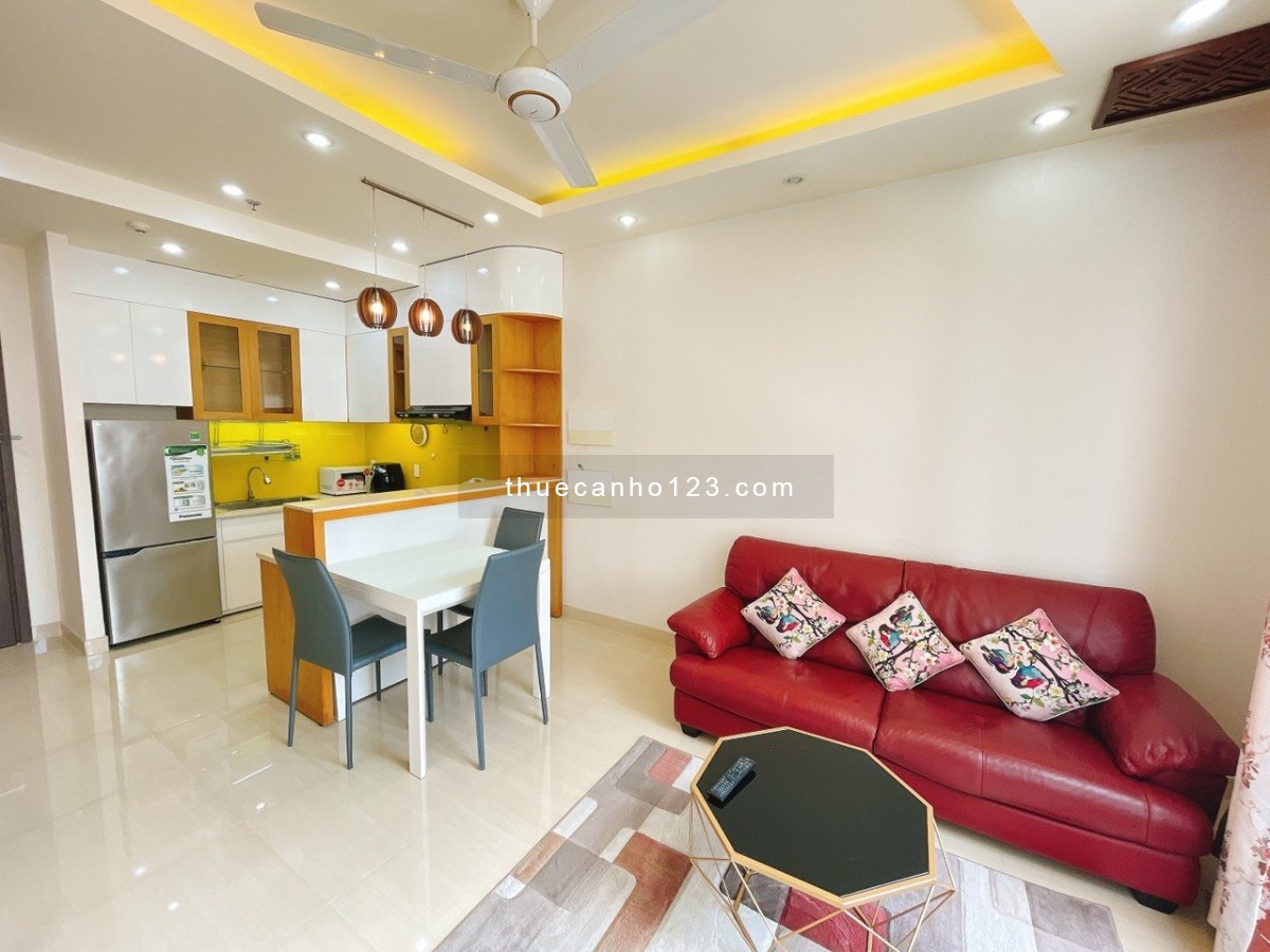 Cho thuê căn hộ 1 phòng ngủ diện tích 49m2 Phú Nhuận - The Prince Residence