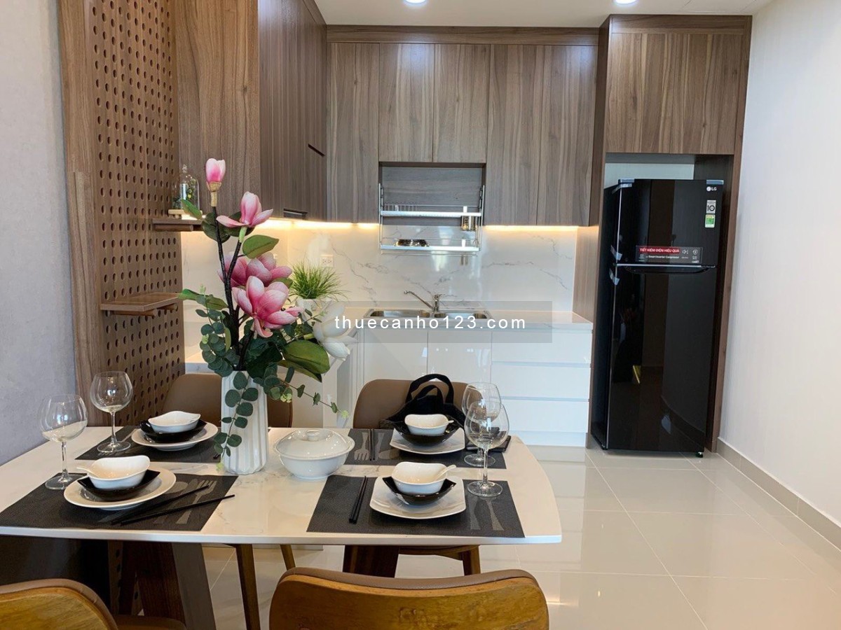 Cho thuê The Sun Avenue 2PN - 73m2 full nội thất đẹp mới giá 18 Triệu, View Landmark