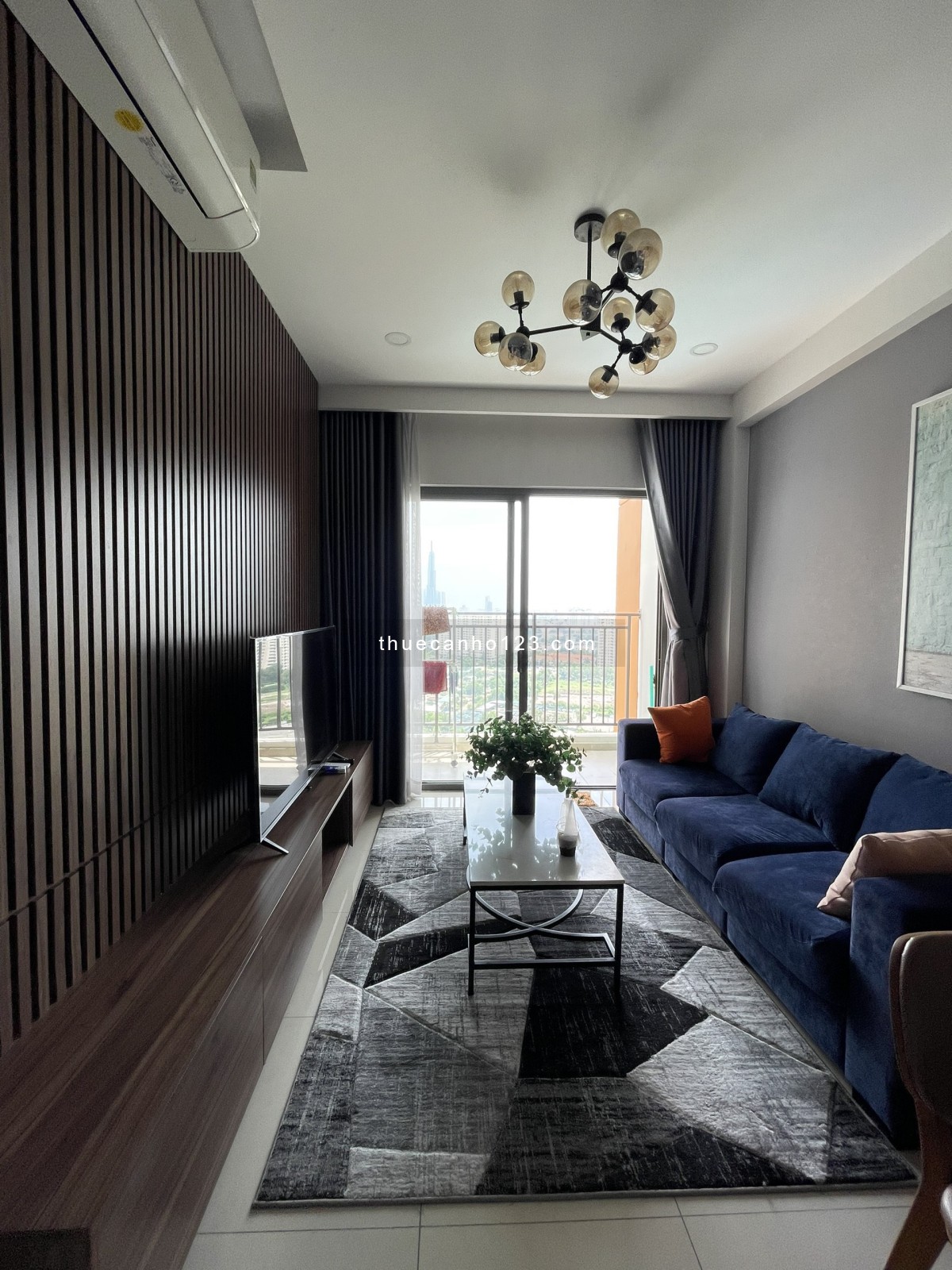 Cho thuê The Sun Avenue 2PN - 73m2 full nội thất đẹp mới giá 18 Triệu, View Landmark