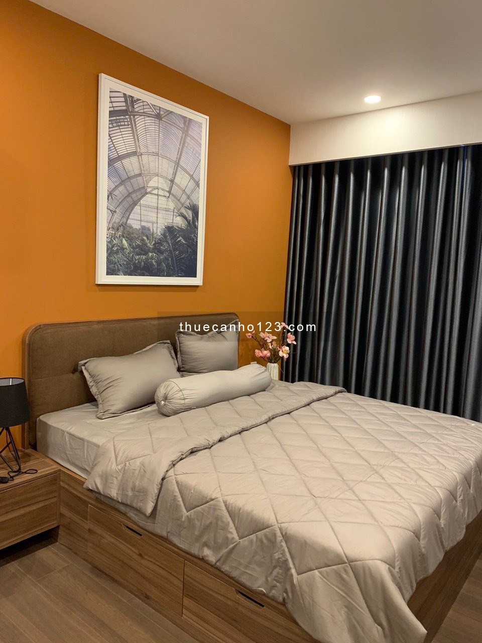 Cho thuê The Sun Avenue 2PN - 73m2 full nội thất đẹp mới giá 18 Triệu, View Landmark