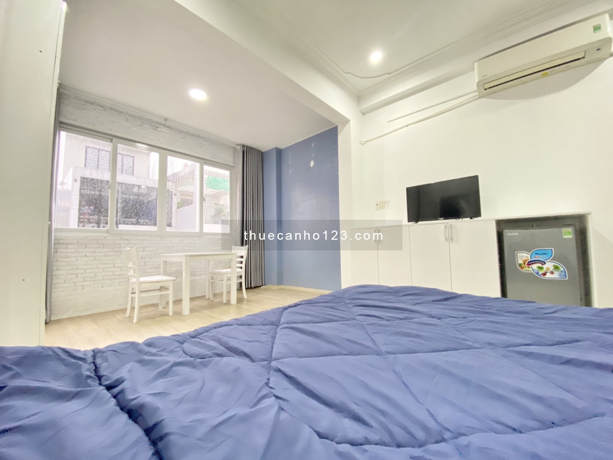 Cho thuê căn hộ Đakao Q1 Studio Trung Tâm SG, Cửa sổ lớn siêu thoáng, Full nội thất.