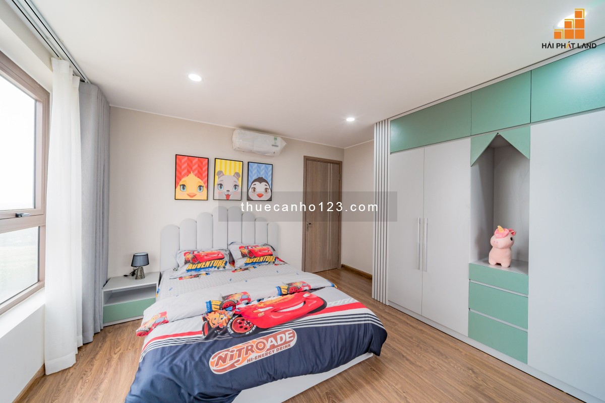 Cho thuê căn hộ 148m 4 phòng ngủ, Full nội thất, view nội khu, tầng cao nhất