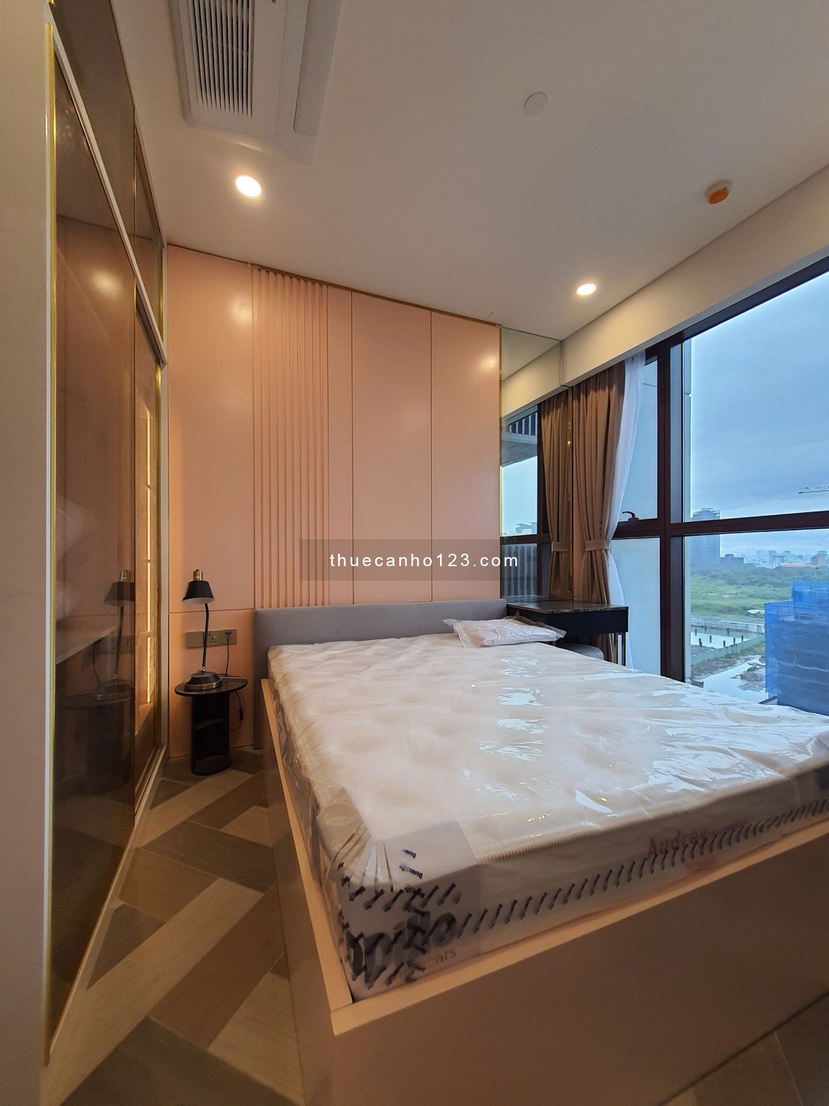 Metropole Thủ Thiêm cho thuê CH 1PN, Full nội thất ,LH:0931359388 nắm khóa xem nhà ngay