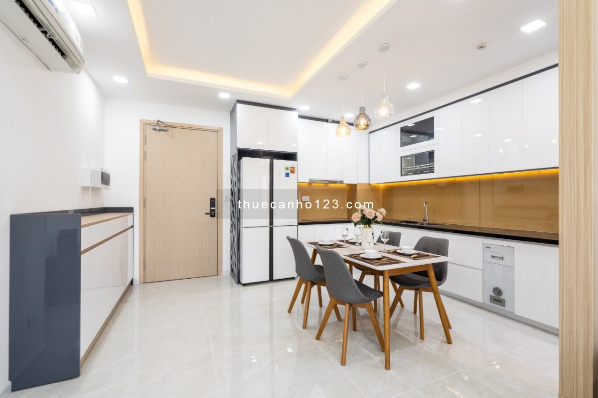 2PN 80m2 full nt cao cấp, Palm Heights - Tầng cao view sông landmark 81 giá thuê 16 triệu/tháng TL