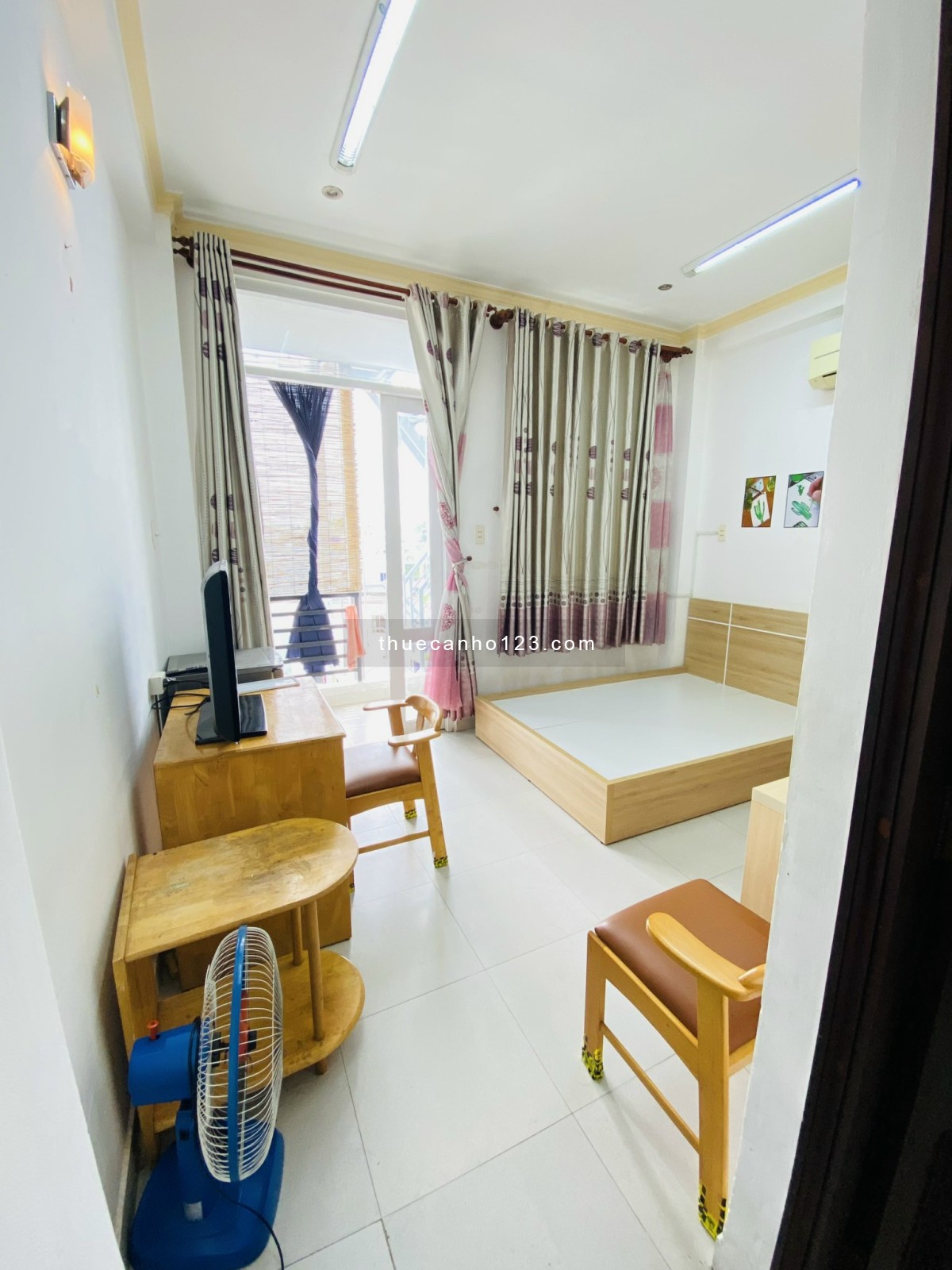 Khai trương căn hộ dịch vụ có bancony tại Bình Thạnh gần Hutech và đh Văn Lang