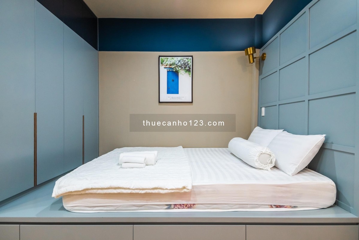 Cho thuê căn hộ dịch vụ cao cấp 1 Studio, Lê Thánh Tôn, Quận 1