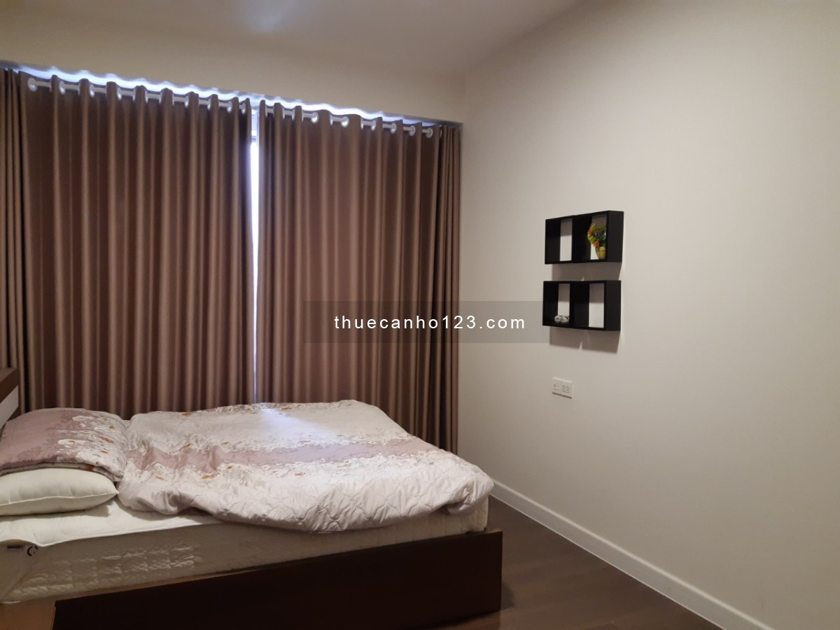Cho thuê 2 phòng ngủ - The Sun avenue FUll NT 15 triệu/tháng