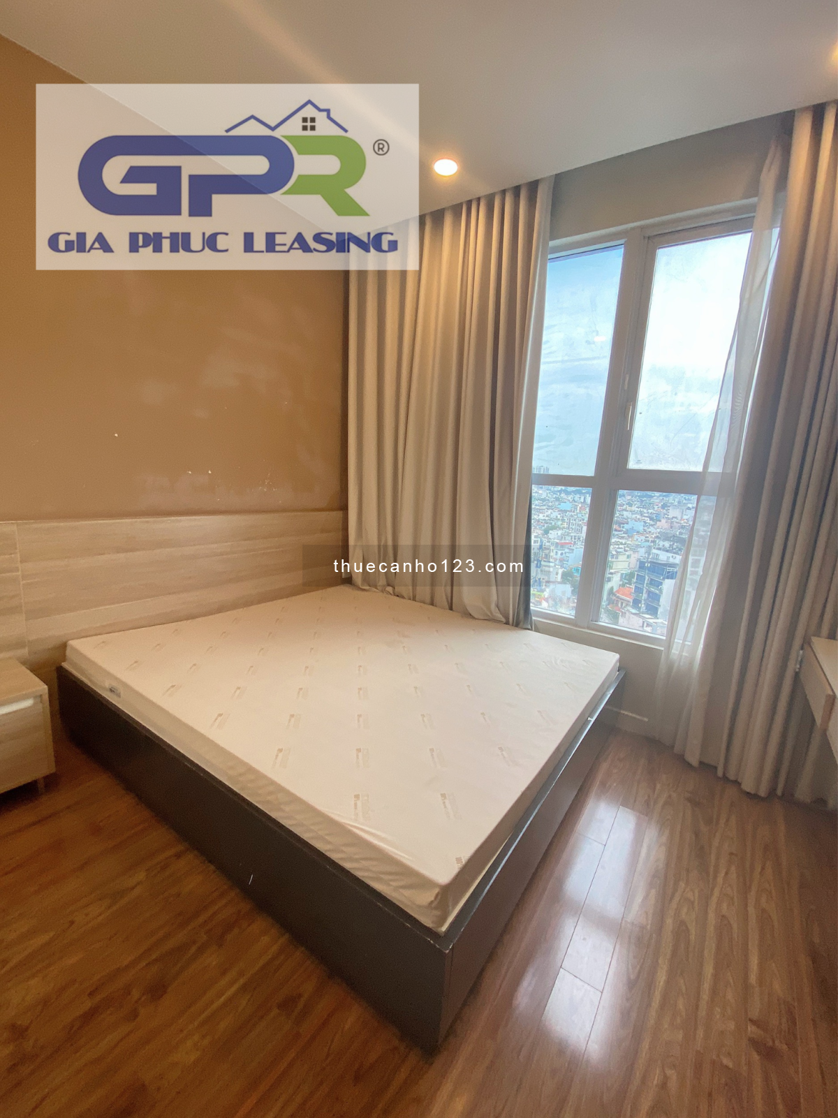 Cho thuê căn hộ 2 phòng ngủ tại The Prince Phú Nhuận