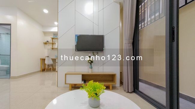 Căn studio 37m2 rộng, thoáng, sạch sẽ, đủ nội thất gần Lotte Quận 7