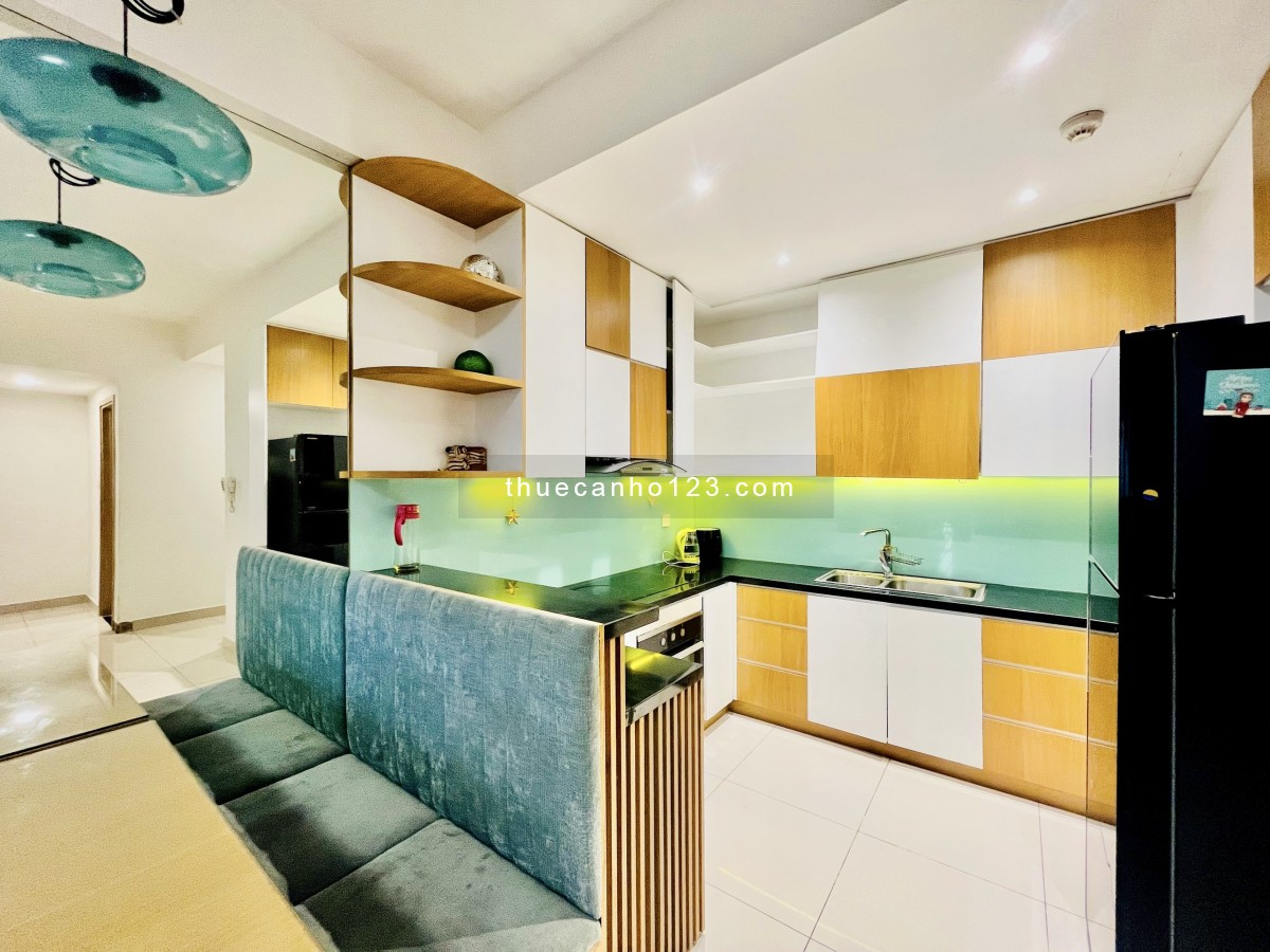 Hoa hậu đây 2PN full nội thất chung cư The Sun Avenue 17tr5 view đảo