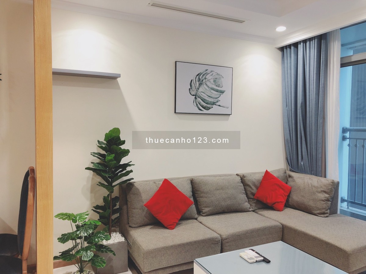 Cần cho thuê căn hộ 2 phòng ngủ Vinhomes Central Park 88m2 full nội thất đẹp