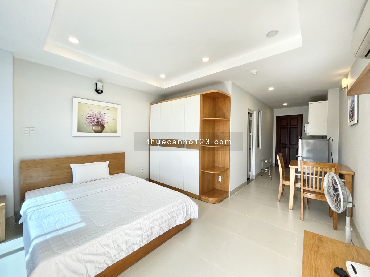 Trống căn hộ Studio - 1PN, ban công, full nt, sàn gỗ, view Thảo Cầm Viên, Landmark giá ưu đãi