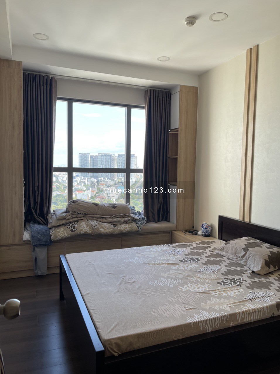 The Sun Avenue 2PN - 1WC 56m2 thuê ngay 14 triệu/tháng bao phí