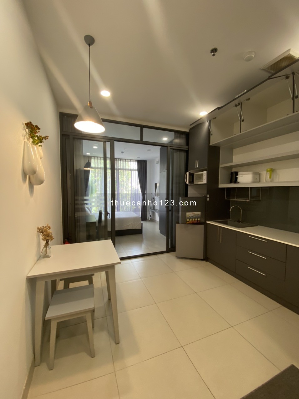 Căn hộ Bancon gần Kỳ Đồng, Trường Sa chỉ tính điện