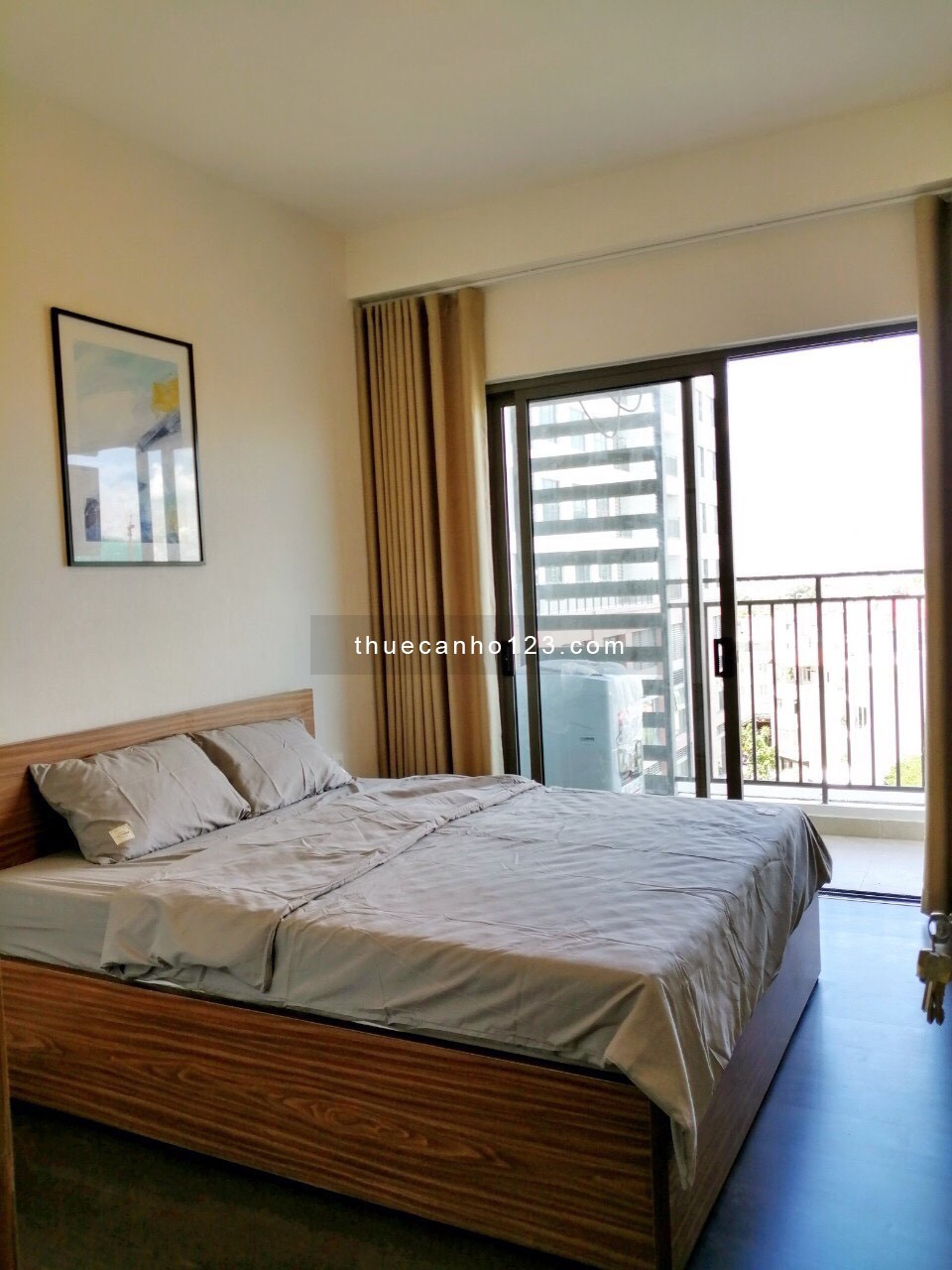 Cho thuê căn hộ chung cư quận 2, chuyên The Sun Avenue 3pn, giá tốt