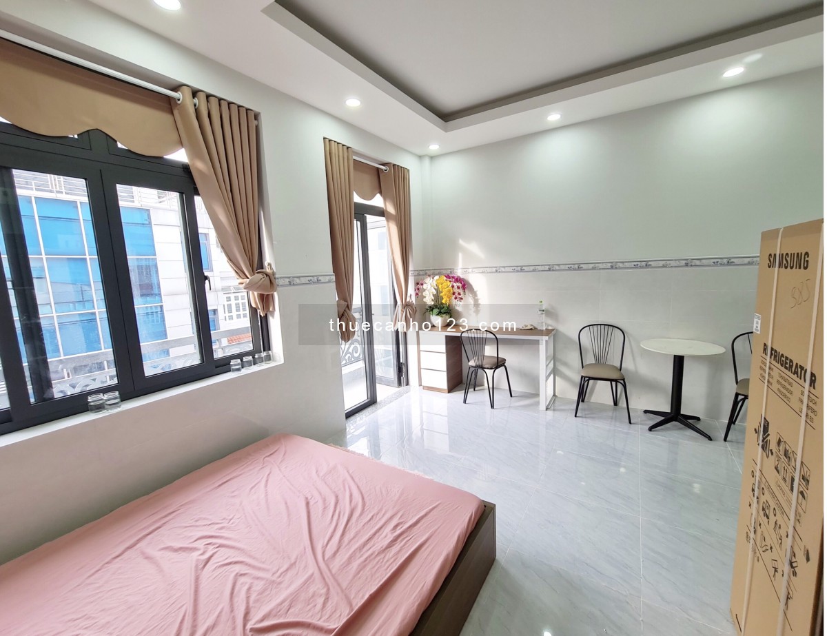 Căn hộ Studio balcon cực phẩm sát công viên Gia Định