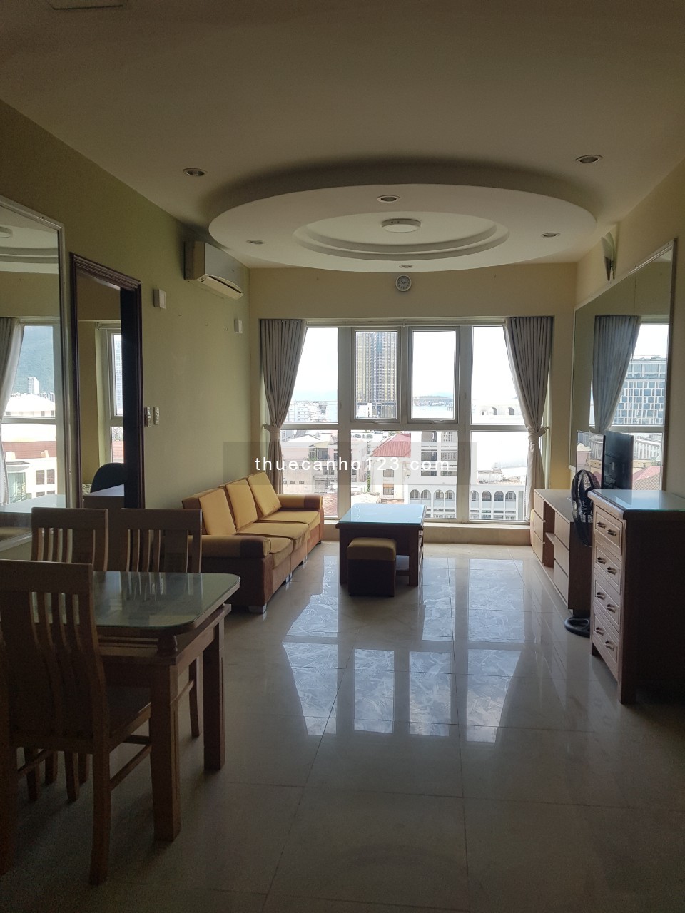Cho thuê căn hộ Đà Nẵng Plaza 2PN tầng cao - View đẹp full nội thất giá 8 triệu/tháng: 0878927352