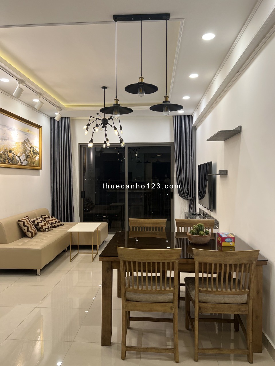 Căn hộ thiết kế ĐẸP cho thuê, 3 phòng ngủ 96m2, The Sun Avenue quận 2