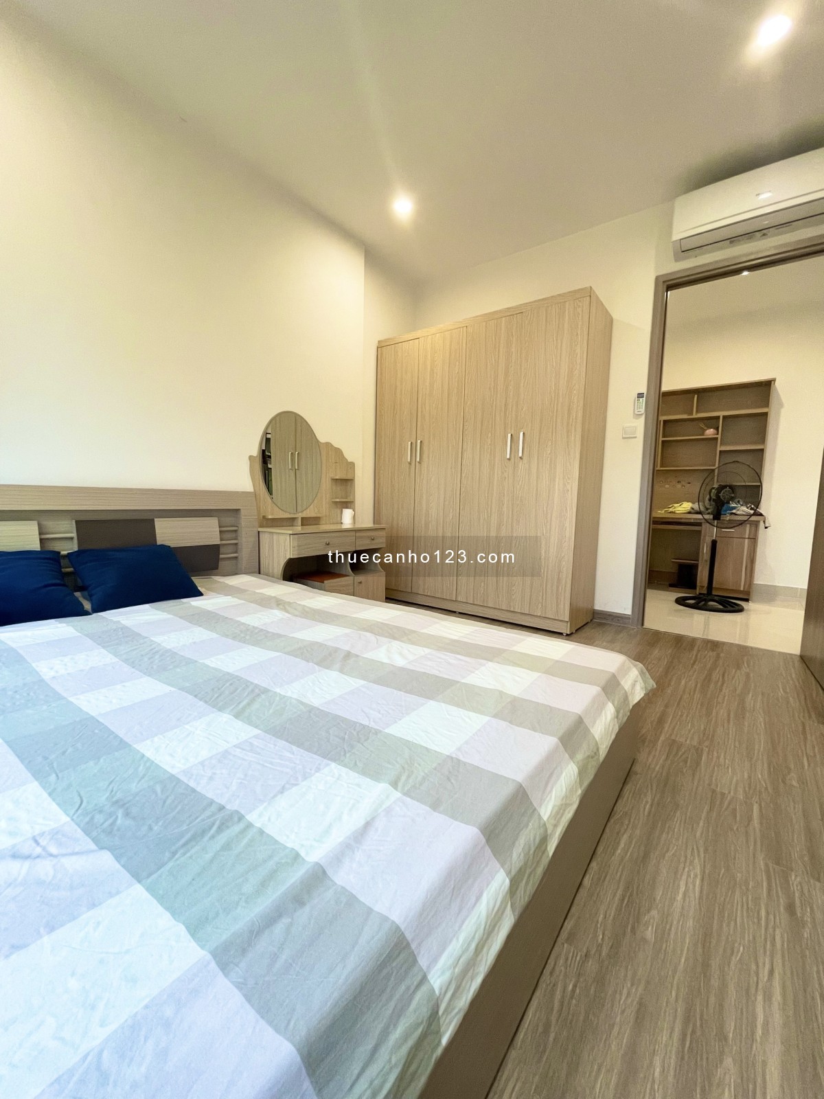 Cần cho thuê căn hộ 1 phòng ngủ tại Vinhomes Ocean Park