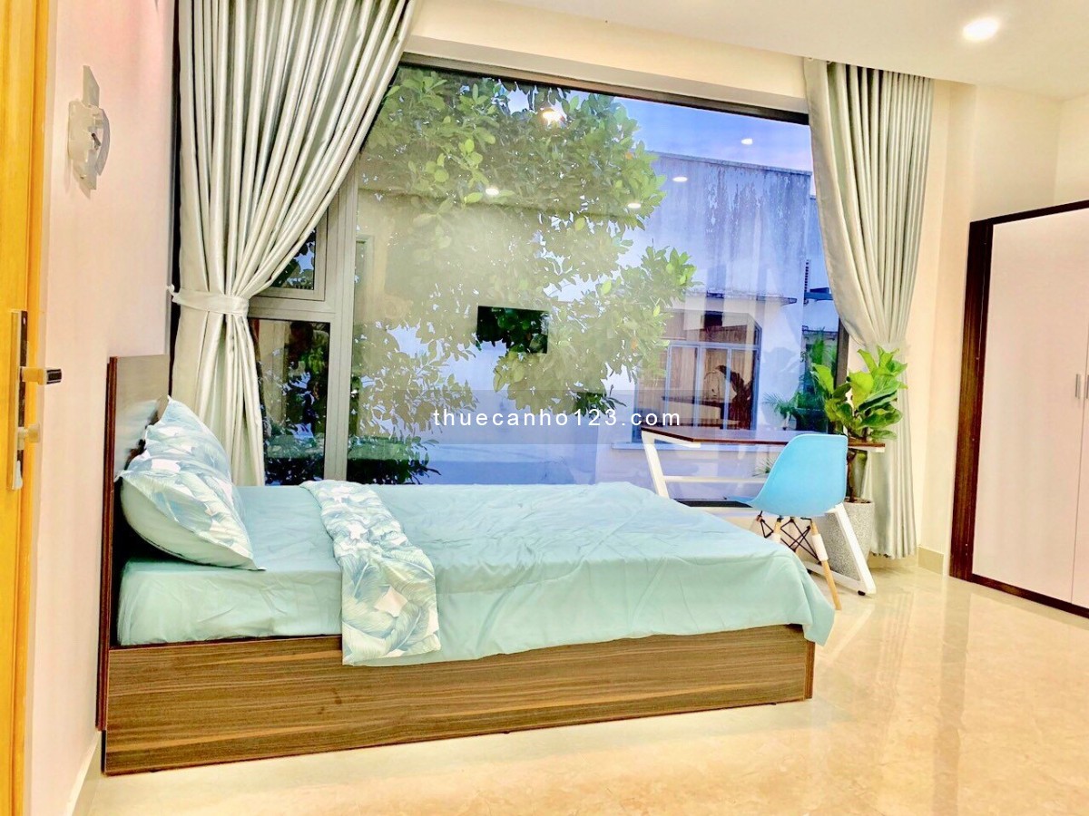 Cho thuê căn hộ full nội thất, cửa sổ tại đường Thạch Thị Thanh, quận 1, giá 6.2 triệu/tháng