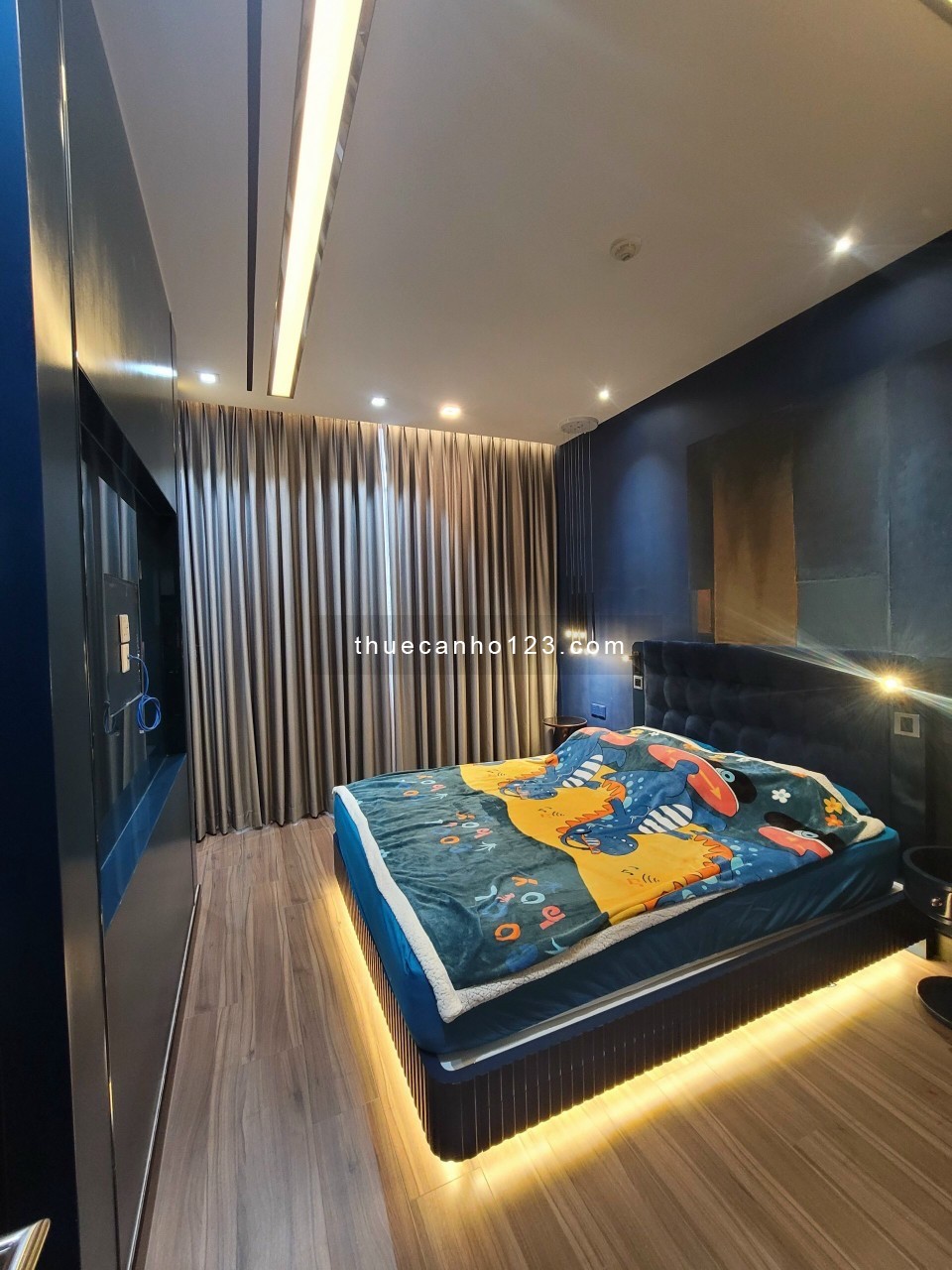 Cho thuê căn hộ cao cấp 2PN Empire City