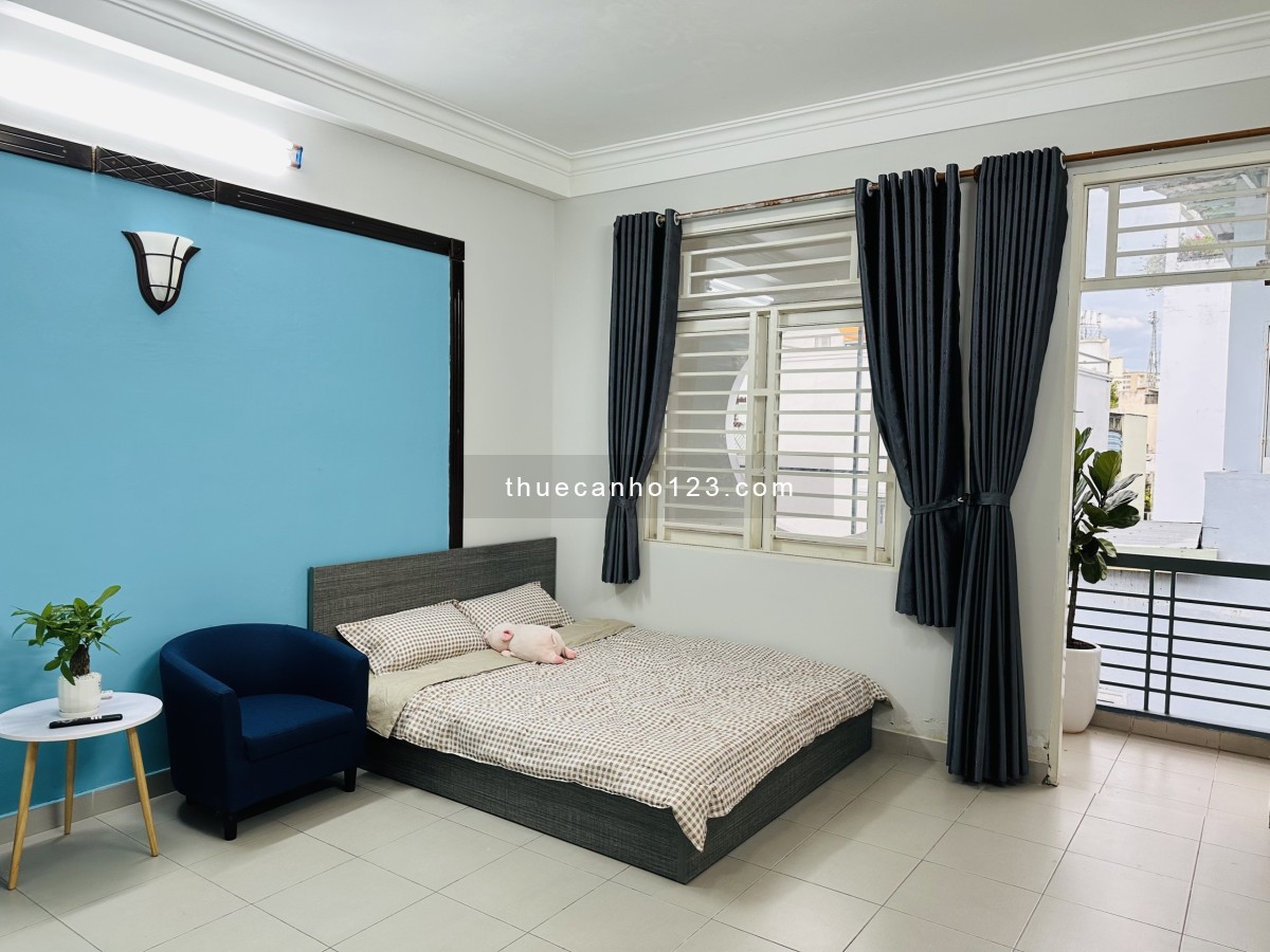 Căn hộ studio balcon thoáng mát full nội thất mới ngay Nguyễn Hữu Cầu, gần Chợ Tân Định Q1