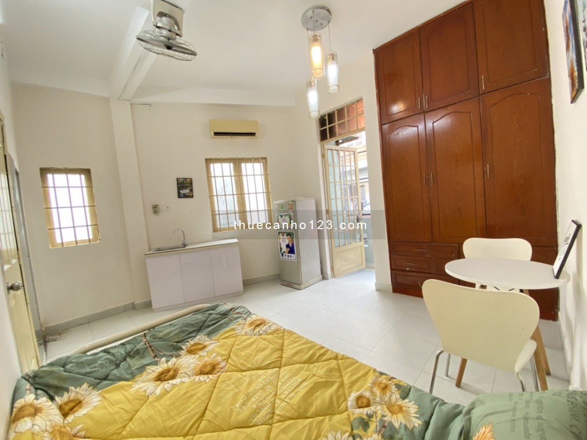 Cách Mạng Tháng 8 Quận 10 cho thuê căn hộ dịch vụ full nội thất