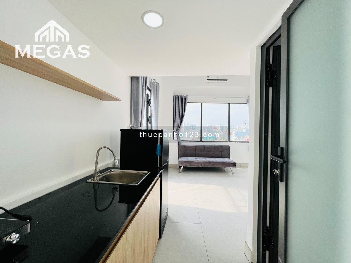 Căn hộ full nội thất - bancol riêng ngay Đường 3 tháng 2 - Lý Thường Kiệt