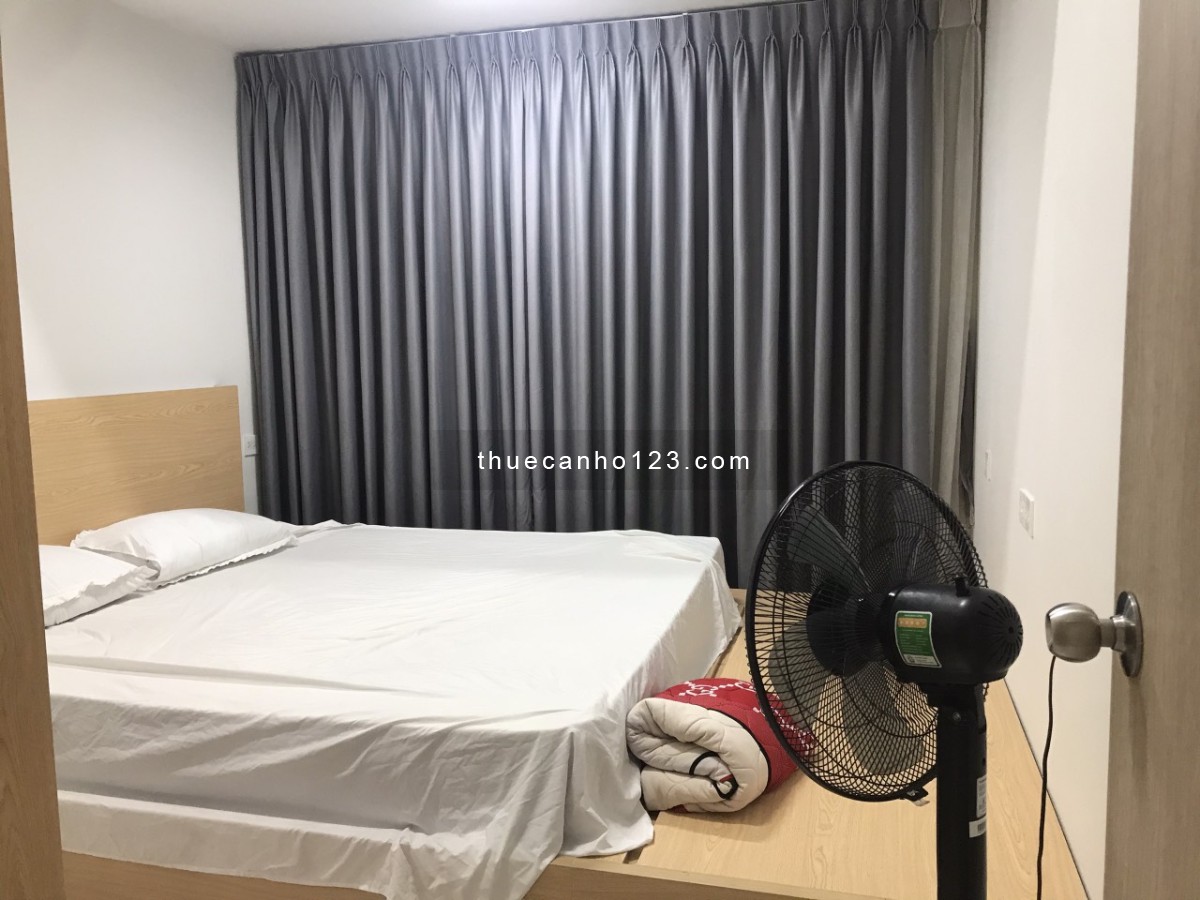 Căn hộ Officetel có 1 phòng ngủ và 1 phòng kho 47m2, Full nội thất cho thuê - The Sun Avenue