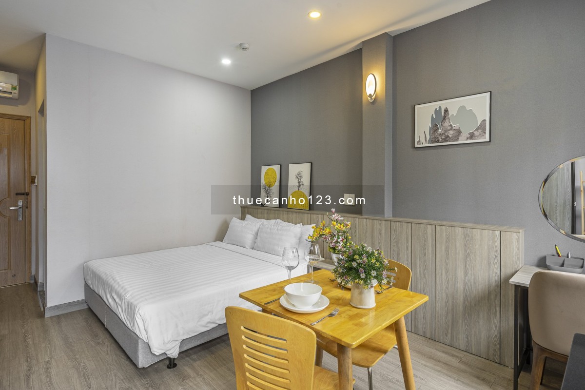 Căn hộ studio có balcon siêu xịn sò trung tâm quận 1