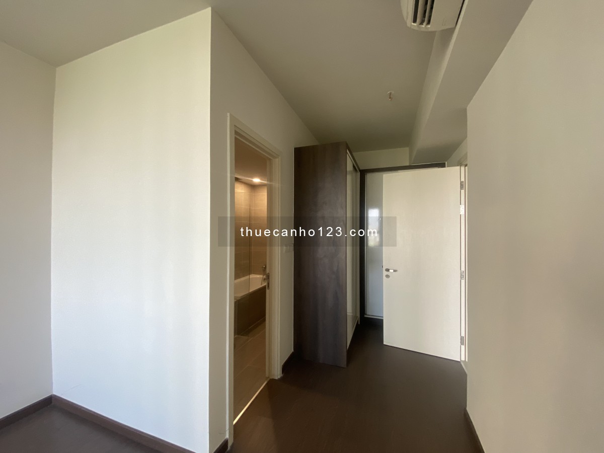 4pn - 145m2 cho thuê tại Vista Verde. Nhà trống, nhận khách vào ở ngay. Lh em Tâm: 0902.0506.43