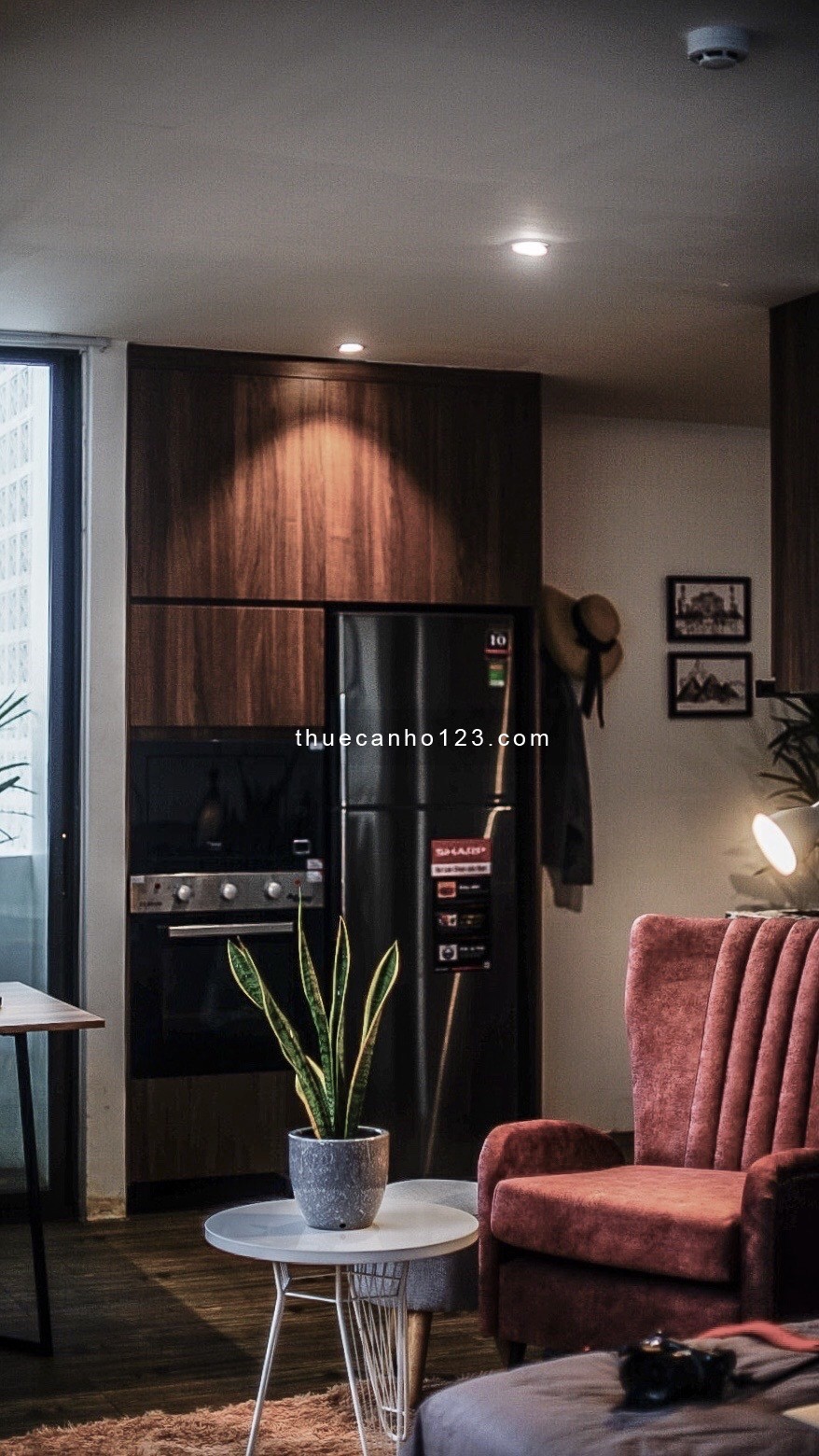 C.Hộ Luxury 1PN Style Indochine Balcony View Landmark 81| 0827405015