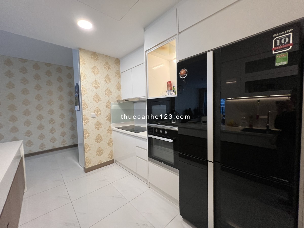 Rẻ hơn hoàn tiền - 3PN Sunwah Pearl Full NT - 145m2 2200 USD thương lượng