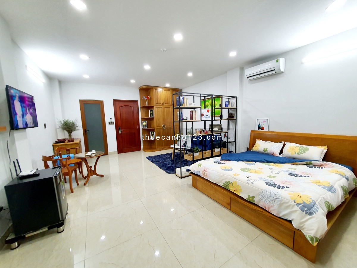 Căn hộ full nội thất gần sân bay Tân Sơn Nhất