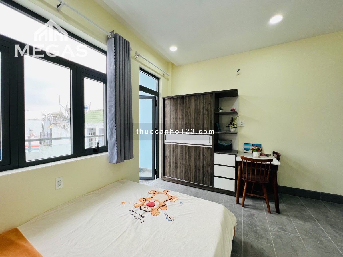 ️Căn hộ dịch vụ có balcon, full nội thất, gần sân bay️