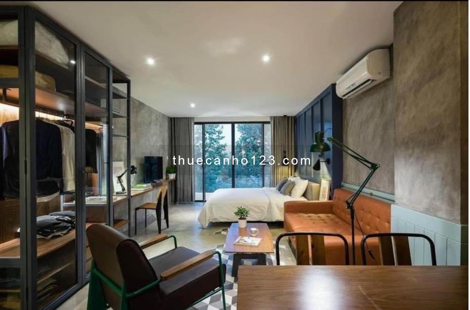 Căn hộ quận 1 studio luxury balcony view bờ kè Hoàng Sa gần chợ Tân Định