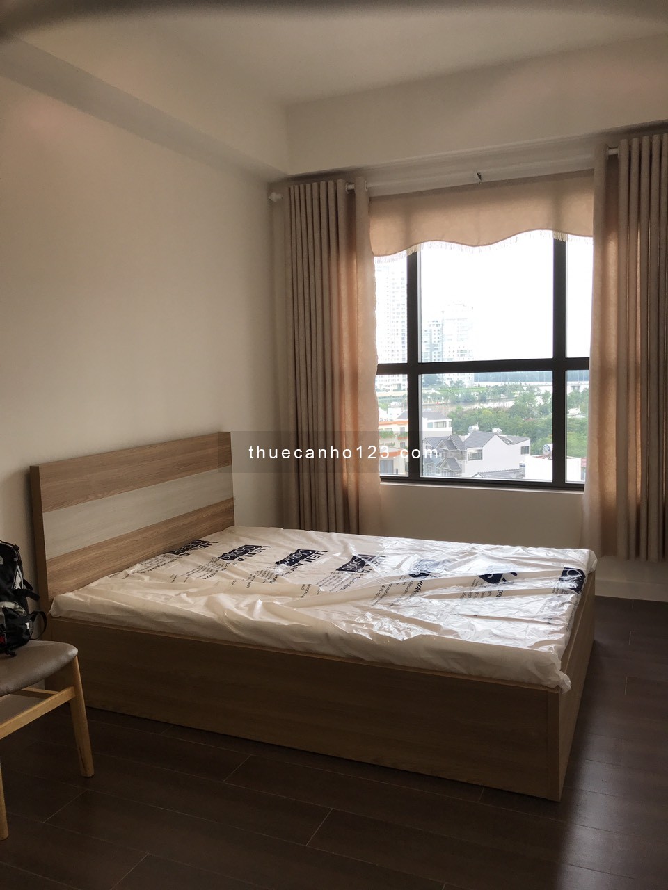 Cho thuê 2 phòng ngủ full nt chỉ 16tr Sun Avenue