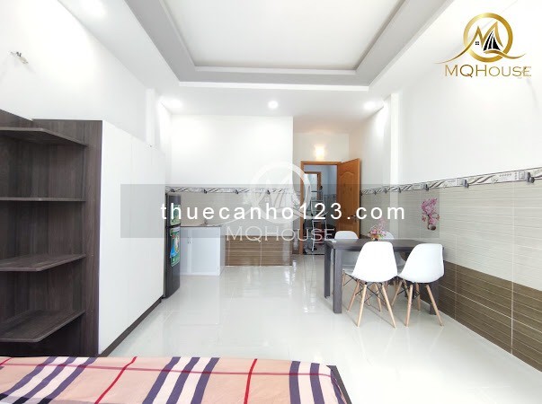 Cho thuê căn hộ 40m2 - Bancol lớn - Full NT Tân Phú giáp Q11 Q6