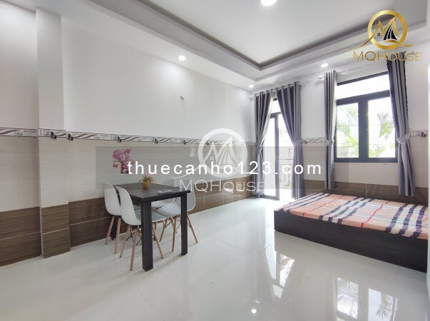 Cho thuê căn hộ 40m2 - Bancol lớn - Full NT Tân Phú giáp Q11 Q6