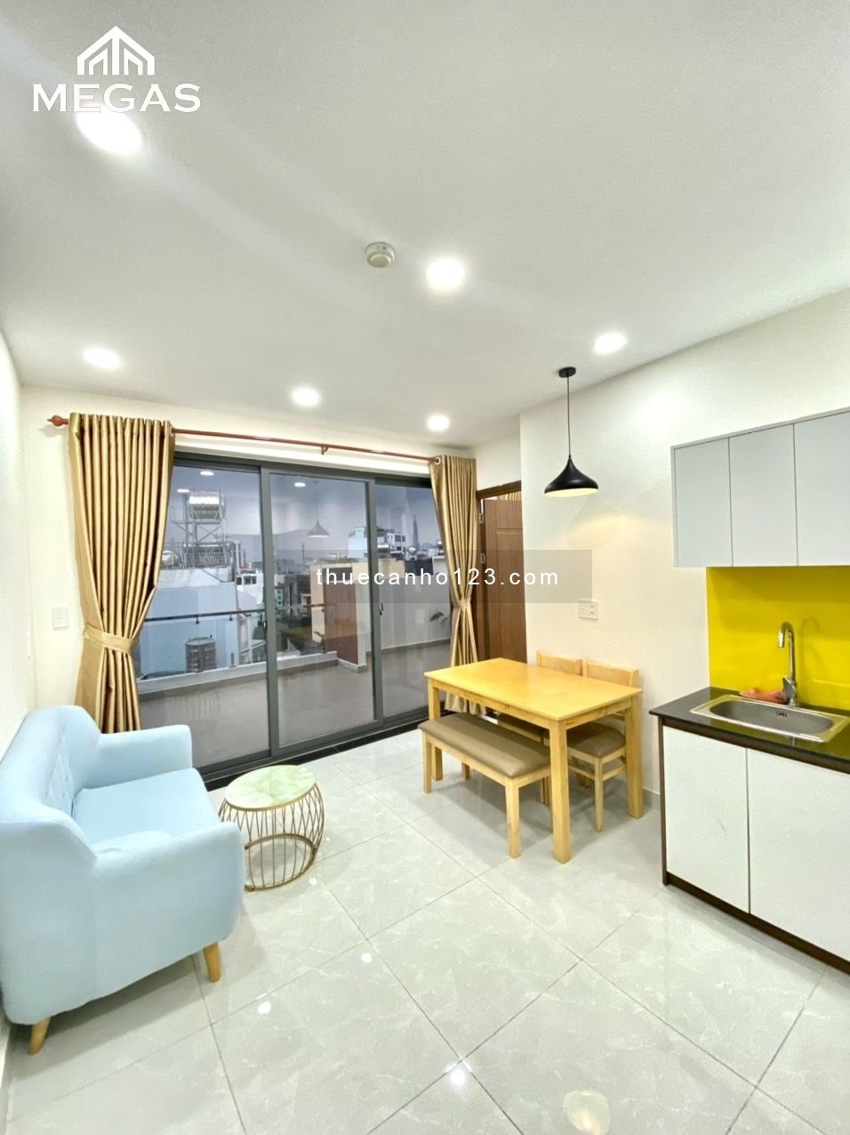 Cho thuê Penthouse 1 Phòng Ngủ Có Ban Công Rộng View Đẹp THPT Phan Đăng Lưu