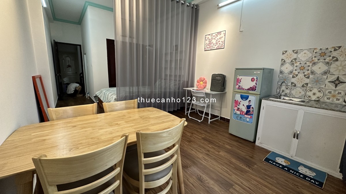 CHDV Full nội thất, có ban công tại F22 Bình Thạnh