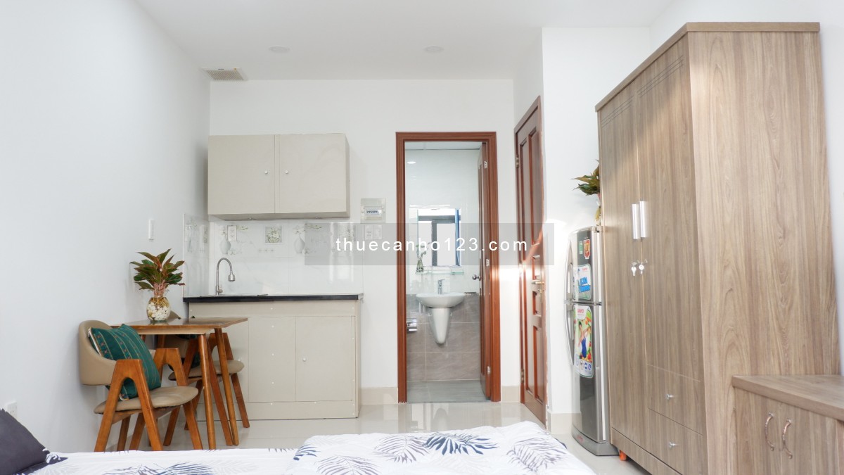 CHDV Full Nội Thất Y Hình Có BanCol Thoáng Mát