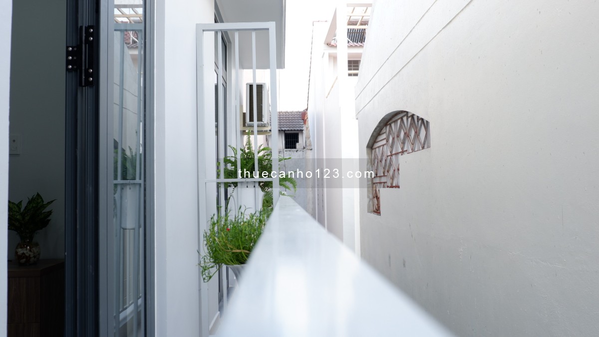 CHDV Full Nội Thất Y Hình Có BanCol Thoáng Mát