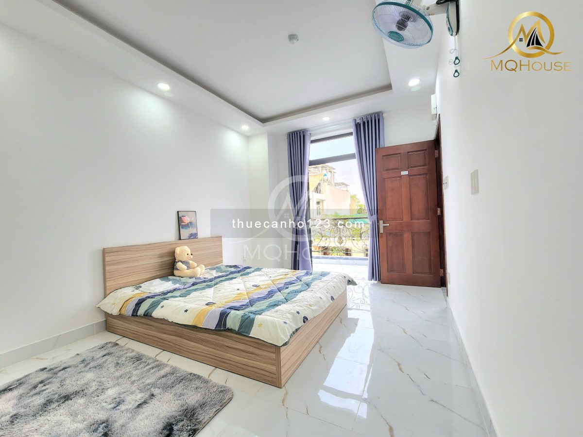 Cho thuê căn hộ ban công, cửa sổ thoáng gần Etown cộng hoà