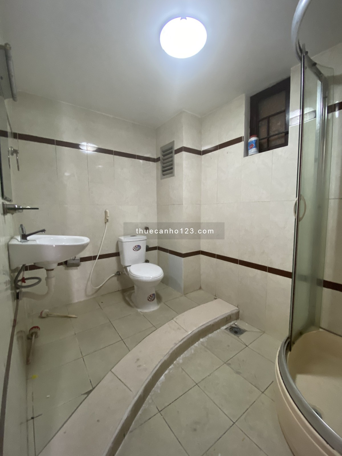 Căn hộ 1PN ban công bóc seal nội thất, đối diện Etown 2