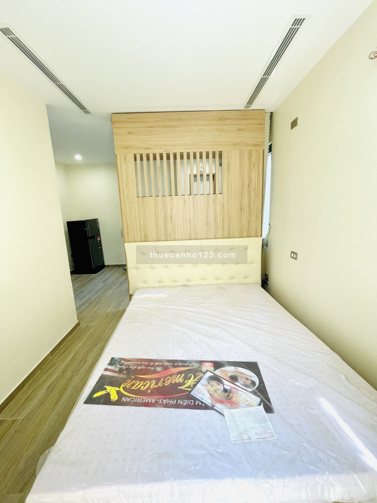 Cho thuê căn hộ cao cấp đường Lê Thị Riêng - Quận 1 Full nội thất