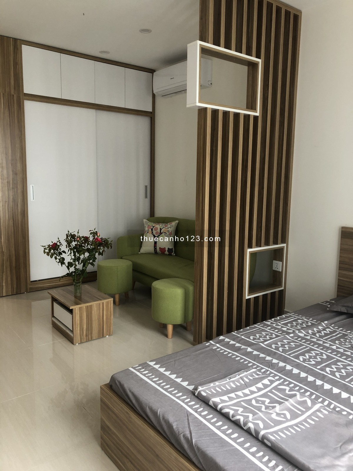 Chính chủ cho thuê căn hộ 32m2 tại Vinhomes Smart City, Full Đồ, Giá rẻ chỉ 6tr5