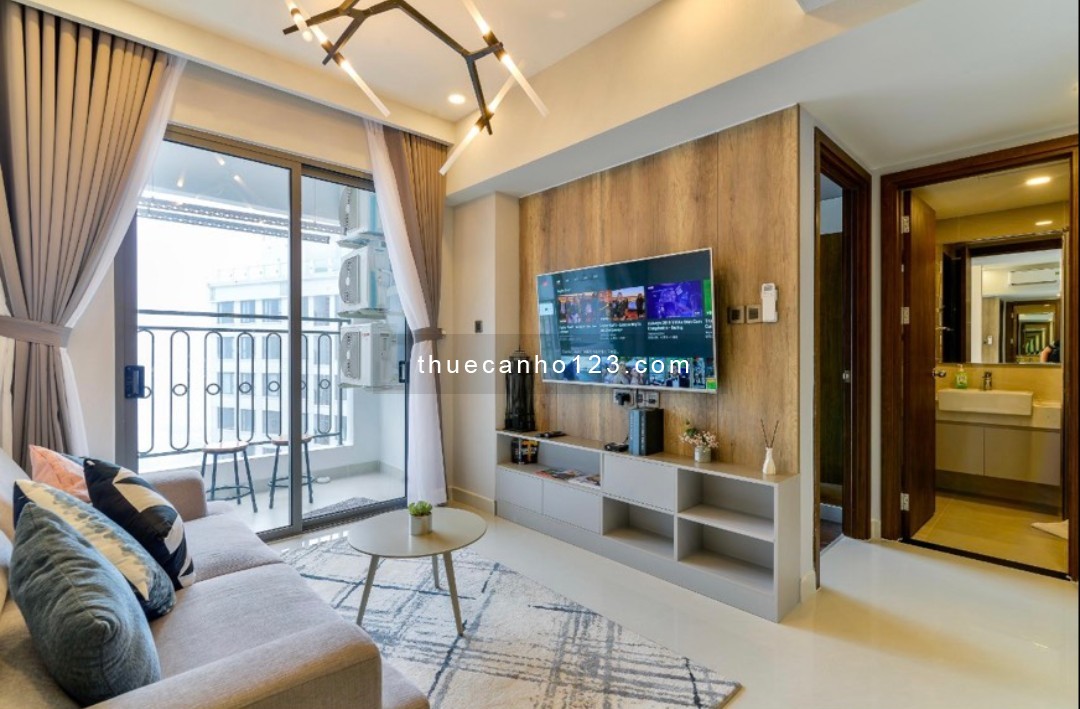 Cho thuê căn hộ Saigon Royal 2 Phòng Ngủ - 1WC 54m2 - Giá 21 triệu - Nội thất đầy đủ- Nhận nhà ngay